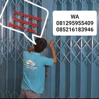 service folding gate