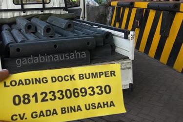 Karet Bumper Loading Dock Tipe D