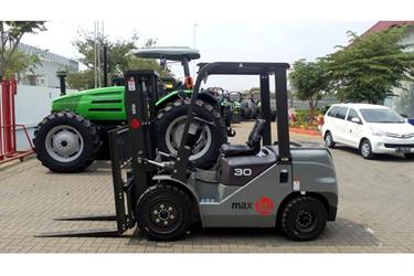 Forklift Kapasitas 3 Ton Merk MaxIlift Japan Murah