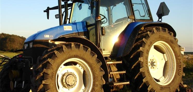 Ban Traktor - Berkat Partindo Abadi