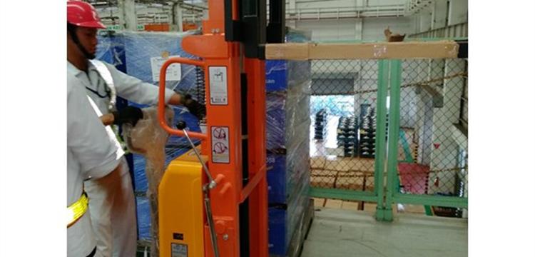 ...jual Hand Fork Lift Semi Electric Dyc Dalton