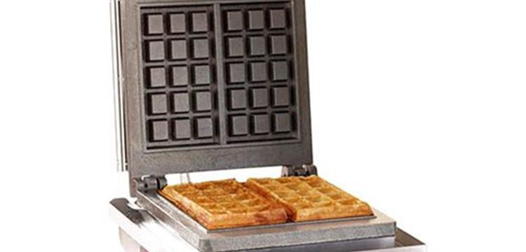 Roller Grill Single waffle iron for Belgian waffles GES 10