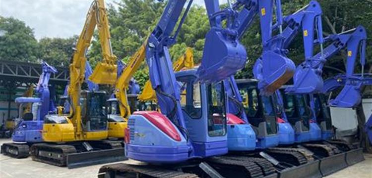 Excavator Backhoe Mini Komatsu PC 75 dan PC 78