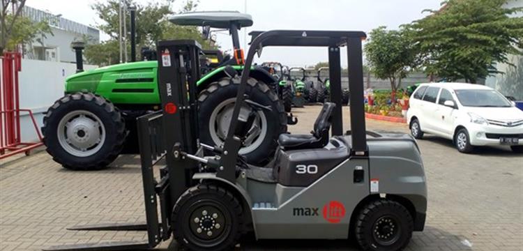 Forklift Kapasitas 3 Ton Merk MaxIlift Japan Murah